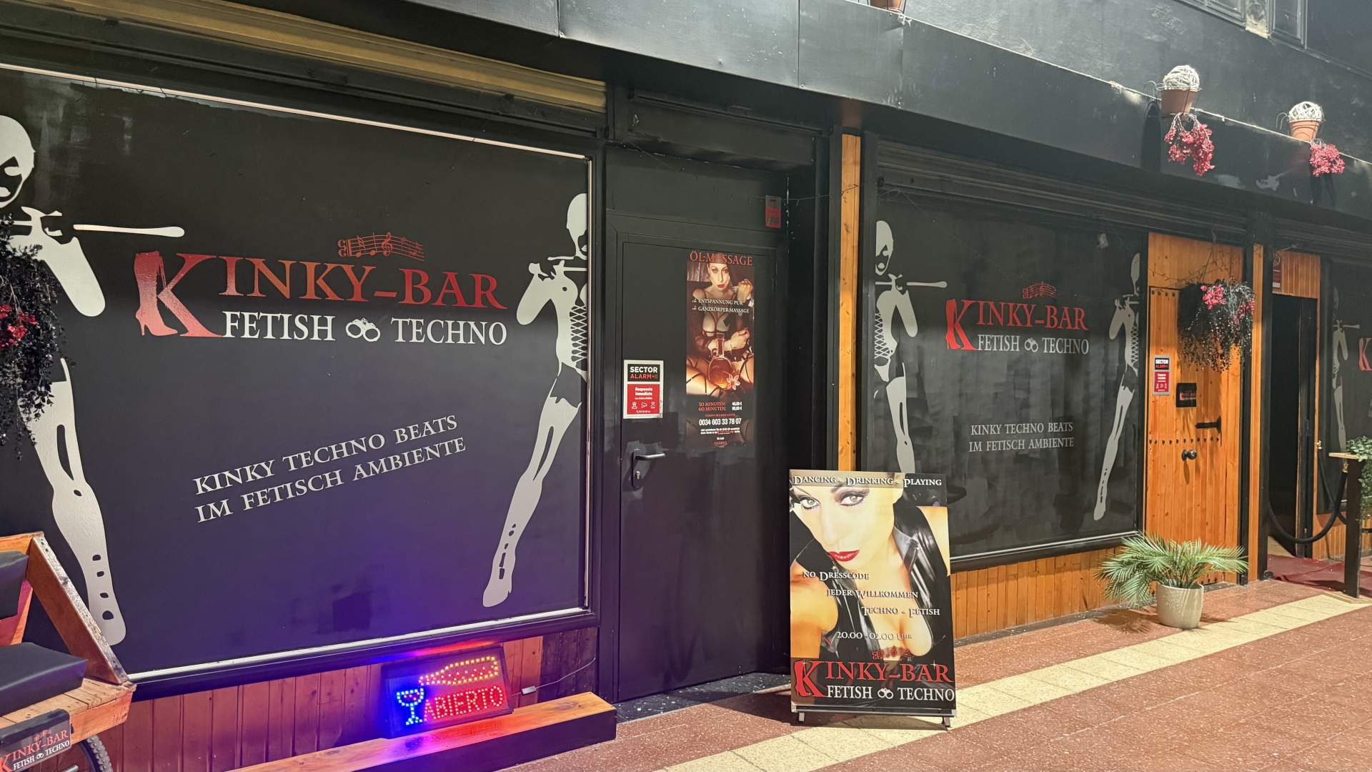 Kinky bar maspalomas
